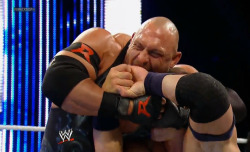 rybackdoorsluts9:  who knew ryback was a biter