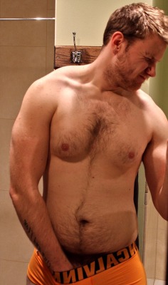 usualsuspect01:  hothairymuscularmen: Who is this guy?  Dear