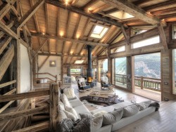 buckaroogirl:  homeadverts:  Extraordinary mountain lodge in