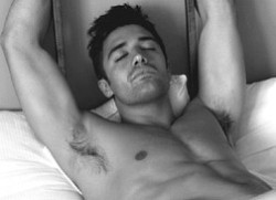 dime-with-a-halo:  Gilles Marini was born in France and has certainly