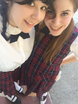 alexinspankingland:  @aballycakes and I being adorable school