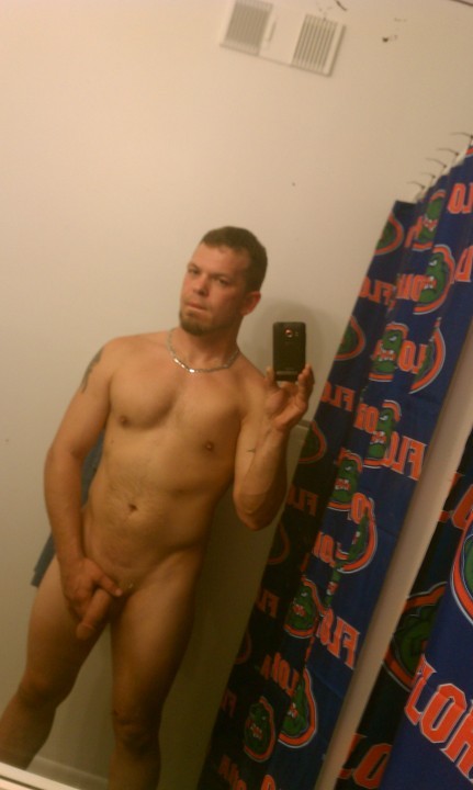 shitilikeandafewofme:  33 year old. Jupiter, FL Follow me for more like this! www.shitilikeandafewofme.tumblr.com