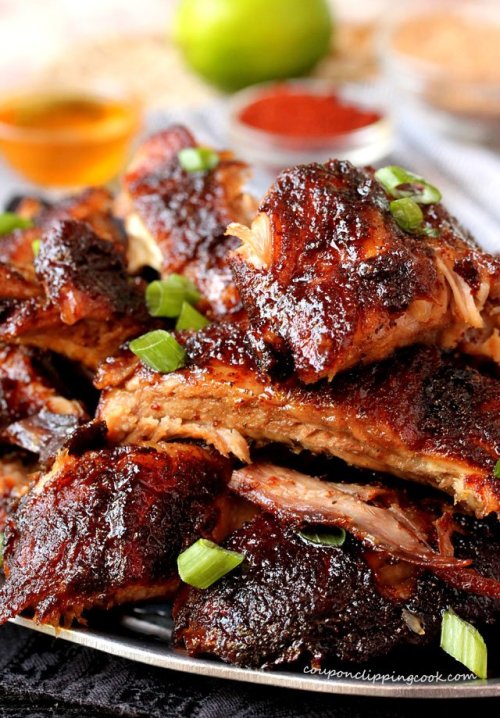 daily-deliciousness:  Slow cooker chipotle pork ribs (honey lime