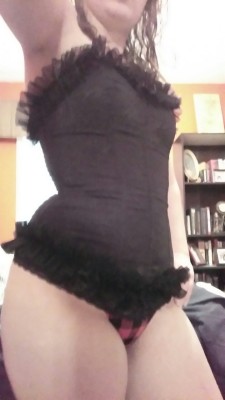 daddy-i-need-a-spanking:  Top half of my Halloween costume…