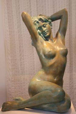 artparks-sculpture:  A sculpture entitled ‘Mirjam (Sitting