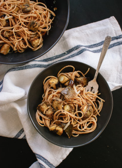 craving-nomz:  Roasted Eggplant Spaghetti with Miso Brown Butter