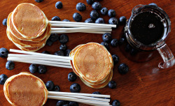 thecakebar:  Pancake Pops Tutorial