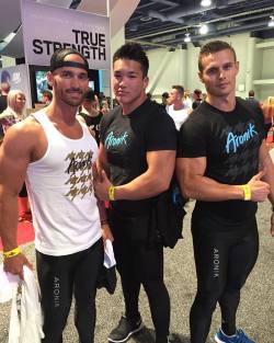 aronikswim:  Come say hi to the #aronikmates at the #MrOlympia!