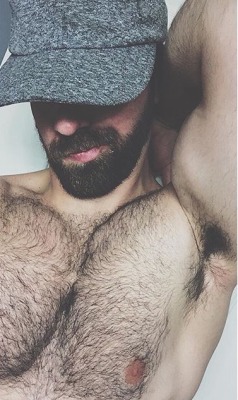 beardburnme:bennyboo1989 Instagram