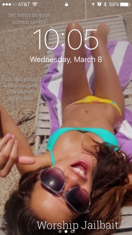worshipteens:  Make teen girls the first thing you see when you pick up your phone!