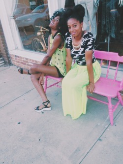 blackfashion:  Fallen and Ellie  Southside Atlantahttp://sableluna.tumblr.com/