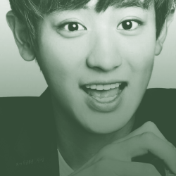 kpopcray:  Chanyeol 