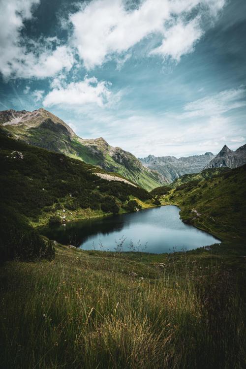 amazinglybeautifulphotography:  Zeinissee, Austria [OC][4672x7006]