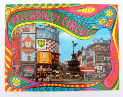 englisholdschool:  1970s Retro London Postcard - Piccadilly Circus