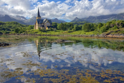 photosofnorwaycom:  Vågan kirke / Lofotkatedralen / Lofoten