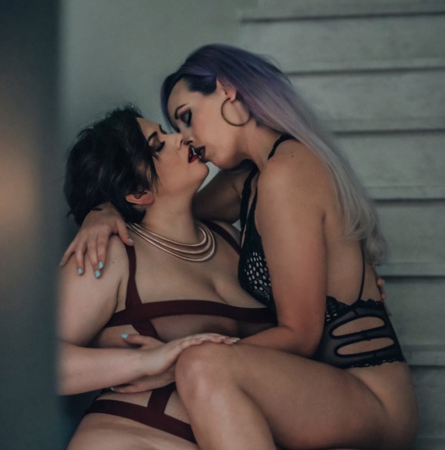 chance3736:Mmmm sexy chubby bunny 😘