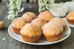 guardians-of-the-food:  French Breakfast Muffins Recipe