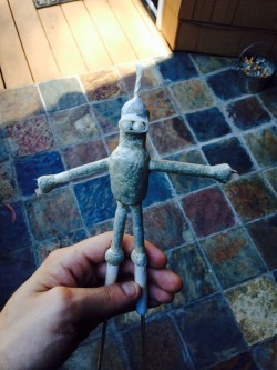 teachmehowtoglovie:  jranon:  Bender joint  SMOKE MY SHINY METAL