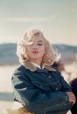 20aliens:  USA. 1960. US actress Marilyn MONROE on the Nevada