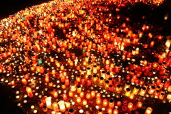 gothnrollx:  1000s candles by ~stratael