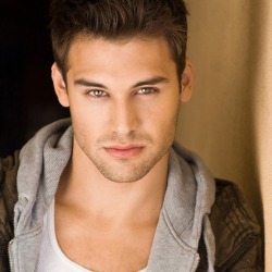 famousnudenaked:  Ryan Guzman in The Boy Next Door (2014) [pt