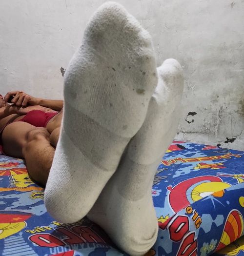 sockfetishpinoy:  Where you will put this? #sockfetish #artengosocks