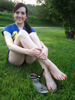 ohmandy56:  Feet on shoes for you know who <3 