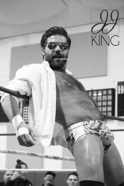 rwfan11:  I found some pics of Joey Ryan on his Twitter I think