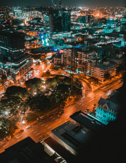 sky-tsu:  Lonely nights above the city lights; Instagram 