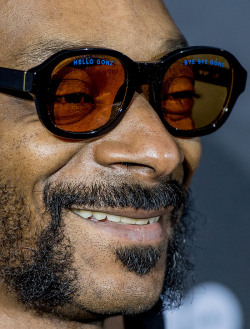 celebritycloseup:   snoop dogg - more close-ups of snoop can