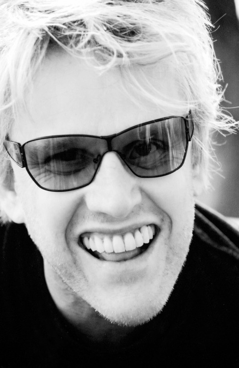 Maszületettsokfogú:  Gary Busey  (1944)Halálos fegyver, Holtpont, Úszó erőd, Halálugrás