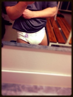 1dentity-1ssues:  Went to the gym diapered!  Was the only one