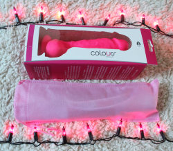 thenudistprincess:I received my package from bdsmgeekshop the
