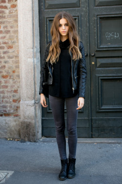 acne-s:  http://acne-s.tumblr.com/ 