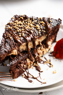 foodiebliss:  Peanut Butter Cheesecake Stuffed Chocolate Brownie