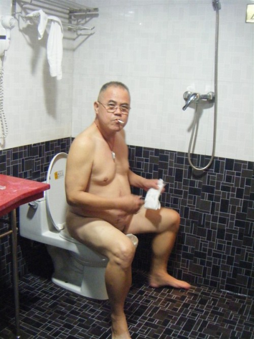 daddybearchub.tumblr.com/post/94230842762/