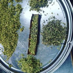 weedporndaily:  Let’s get fried day with a Lil #loud #sourdesiel