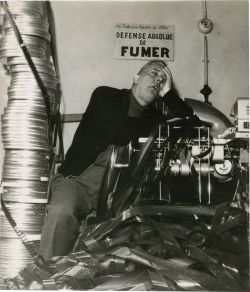 refocusedmedia:    Jacques Tati takes a moment from being overwhelmed