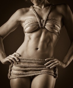 roxyrainbow143:  Rope gah