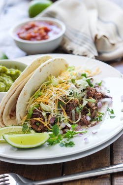 do-not-touch-my-food:    Shredded Beef Tacos    Tacos!