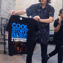 famousest:  anne-ominous:  From what I recall the guy burning it is a model who had to wear that shirt for a shoot, and once it was done he burned the stupid thing.  this is relaxing to watch 