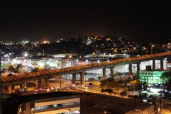 brazilwonders:  Protesto em Vitória, na Terceira Ponte, indo