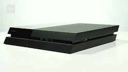 playstationexclusive:  PlayStation 4 Console in depth. 2 USB