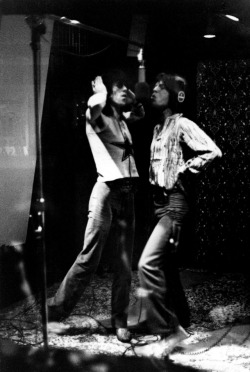 prominentmen: Mick Jagger & Keith Richards at Elektra Studio