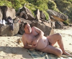 chubmilk:  I would love to suck this land lover