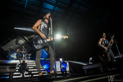 rumorednightspress:   RNP Gallery: All Time Low on the Back To