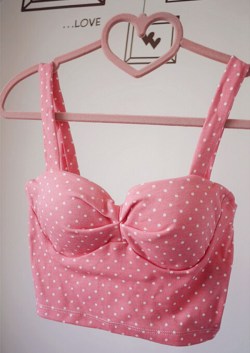 nymphetfashion:  Pink Polka Dot Crop Top