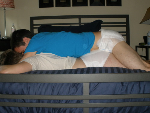thepaddedprofessional:  just some diapered fun