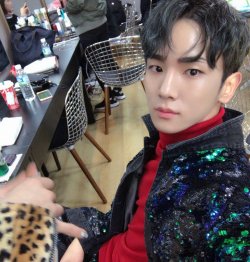 fyfreakey:  161224 `ã…‚Â´ bumkeyk ê¹€ë¯¼ê·œ ã…‹ã…‹ã…‹ã…‹ã…‹ã…‹ã…‹ã…‹ã…‹ã…‹ã…‹ã…‹  Kim Mingyu kkkkkkkkk  