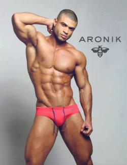 aworldofmenz:  sexy-lads:  Alan Taurus by Jorge Freire for Aronik